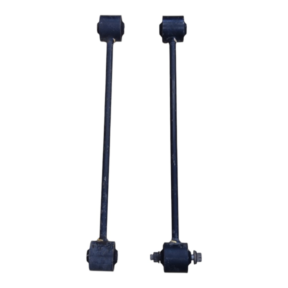 Par tirante suspensão traseiro Hilux SW4 2009    399$ cada 6