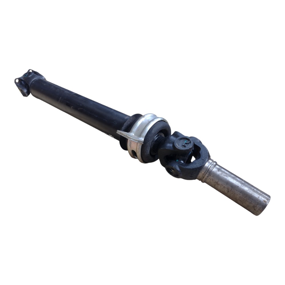 Cardan traseiro Hilux 2.8 2021 1