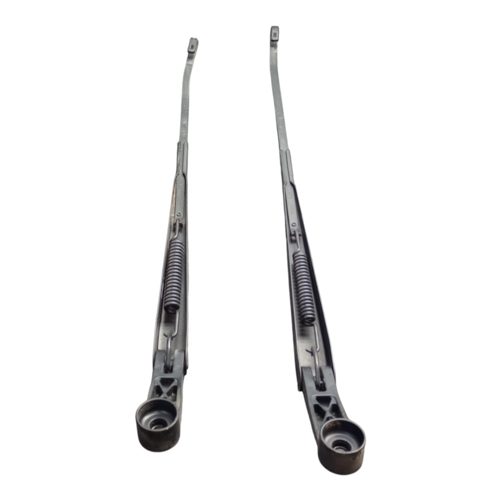 Par Braço Limpador Para Brisa Hilux 2009 4