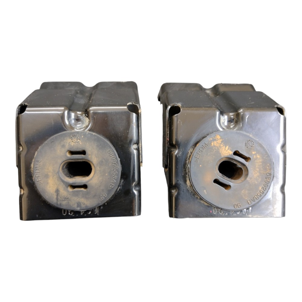 Par Suporte Coxim Inferior Radiador Fiat Toro 2.0 2020 4
