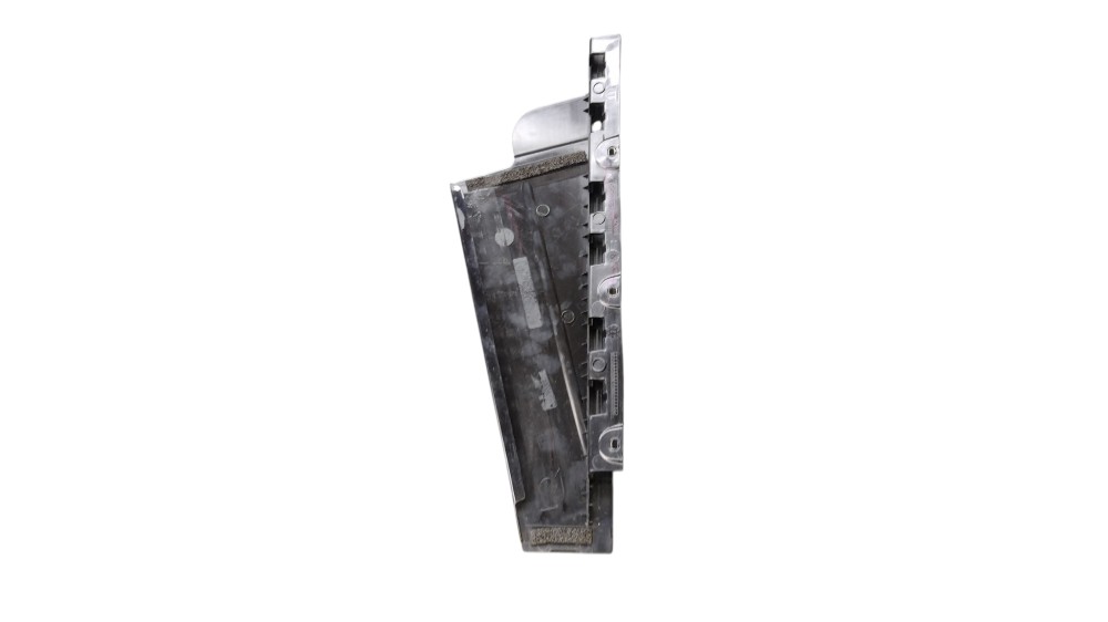 Moldura superior porta T.D Compass 2019 4