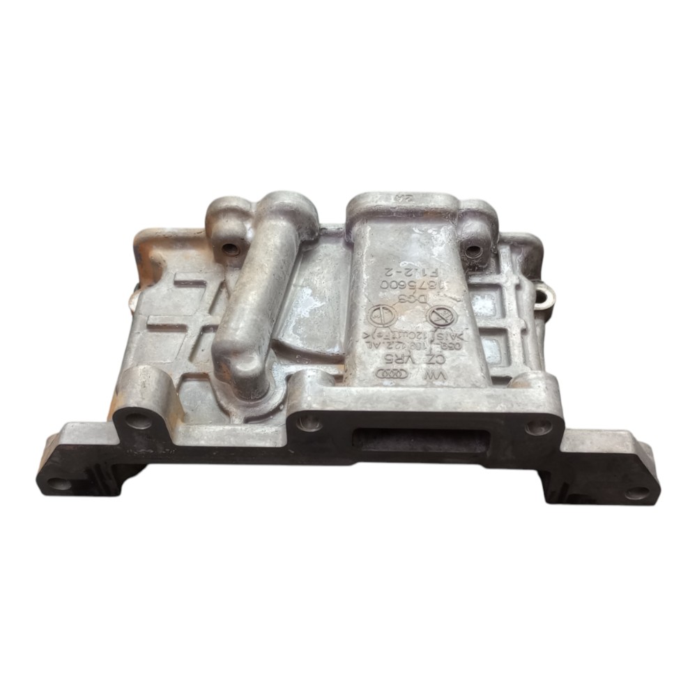Tampa frontal cabeçote l.d vw Amarok 3.0 V6 2021