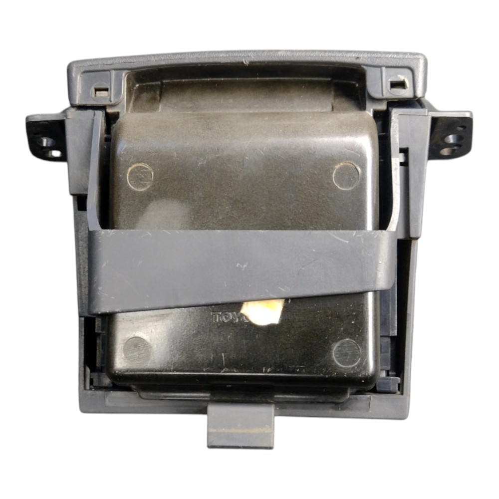 Porta Treco Cinzeiro Painel Hilux 2013 3