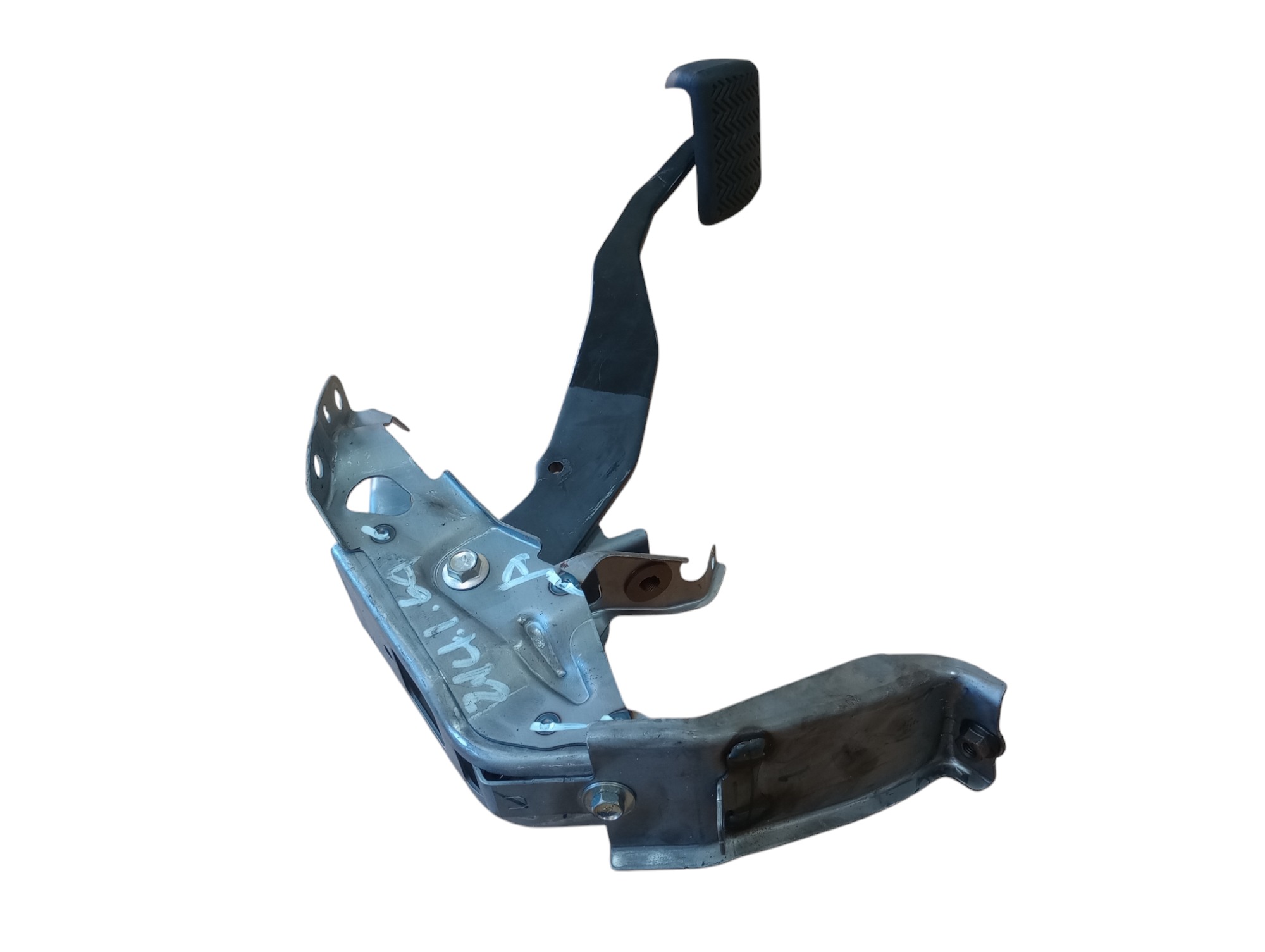 Pedal Corolla Cross Hybrid 1.8 2024 4