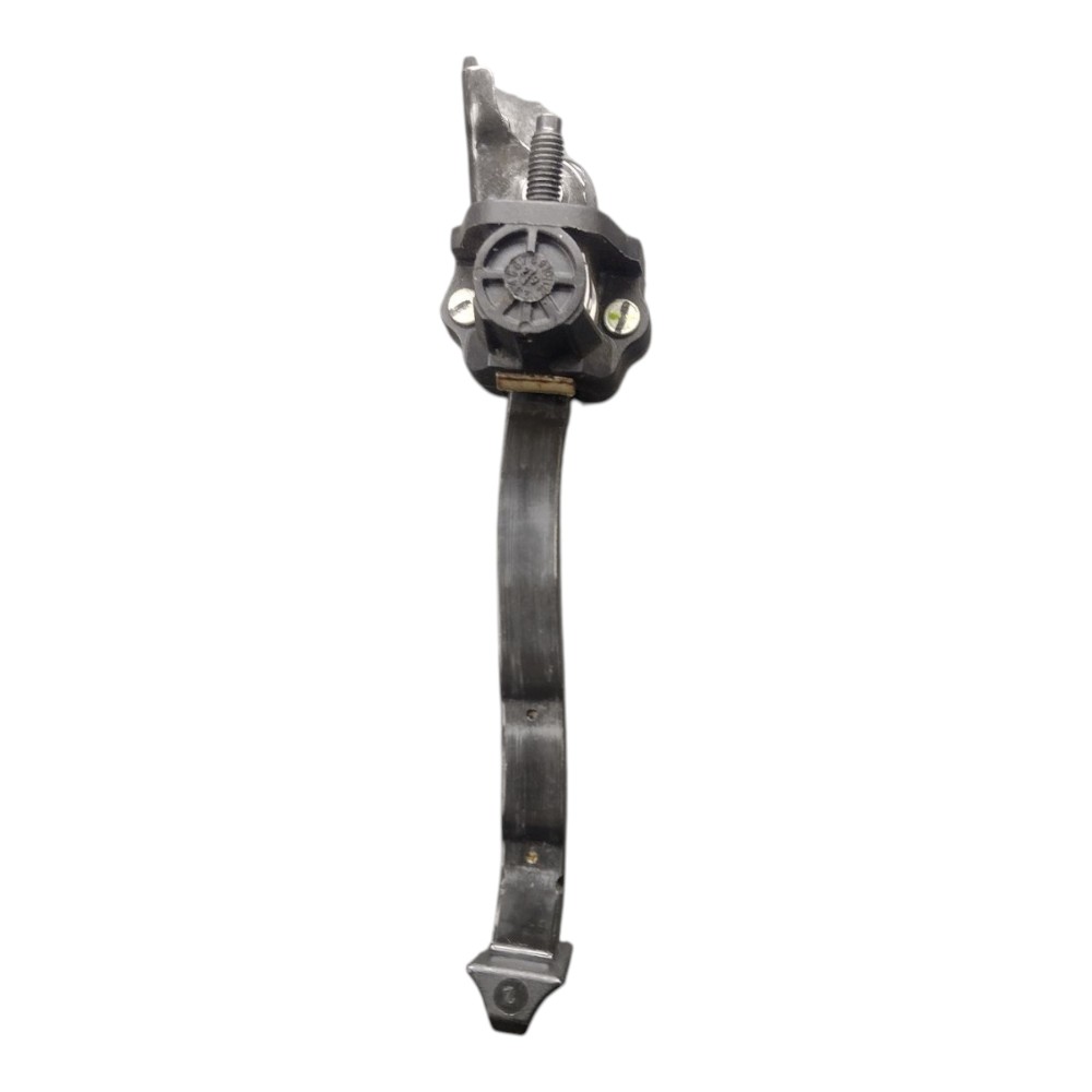 Limitador Porta T.d Gm Tracker 2022 5
