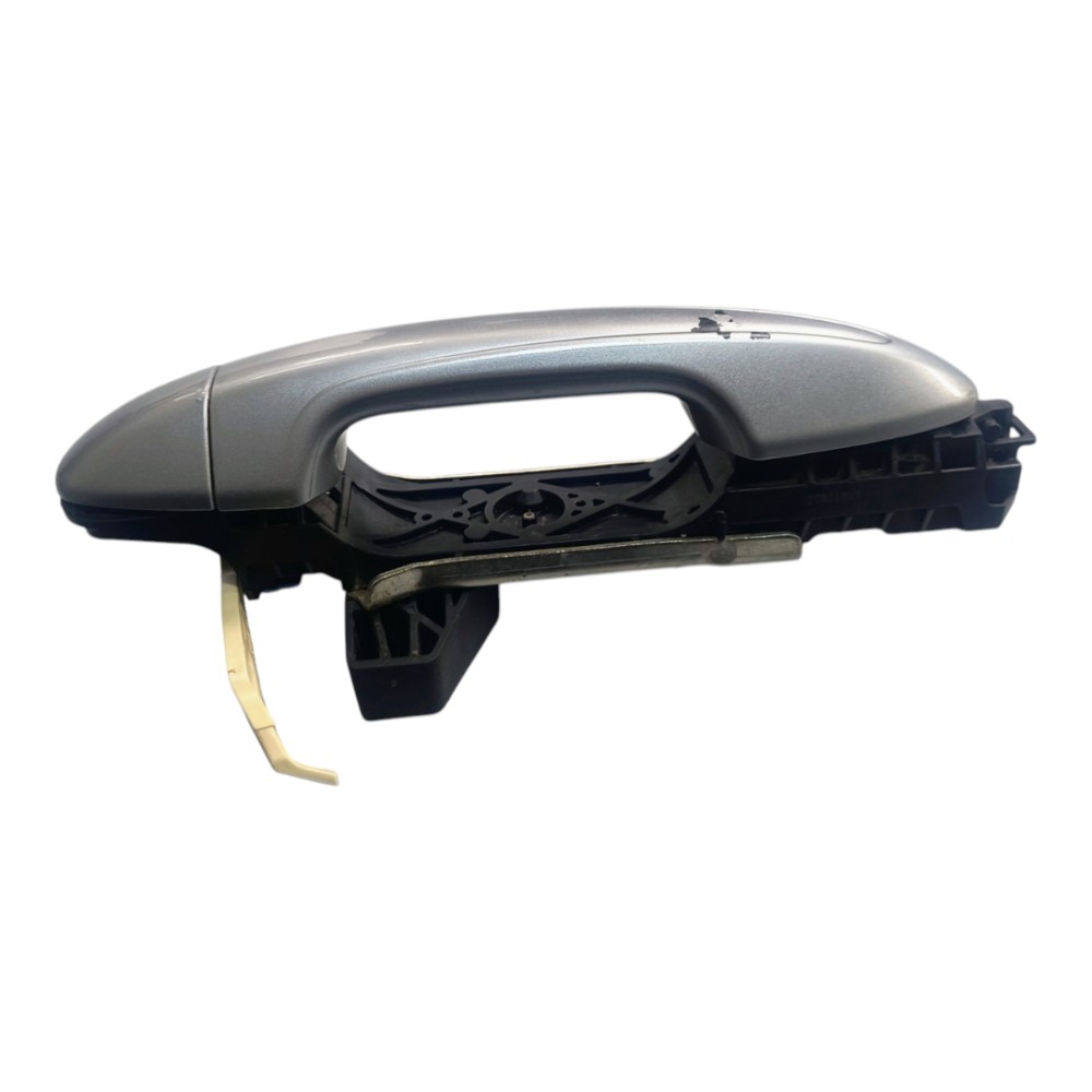 Maçaneta externa t.d Hilux 2020 5