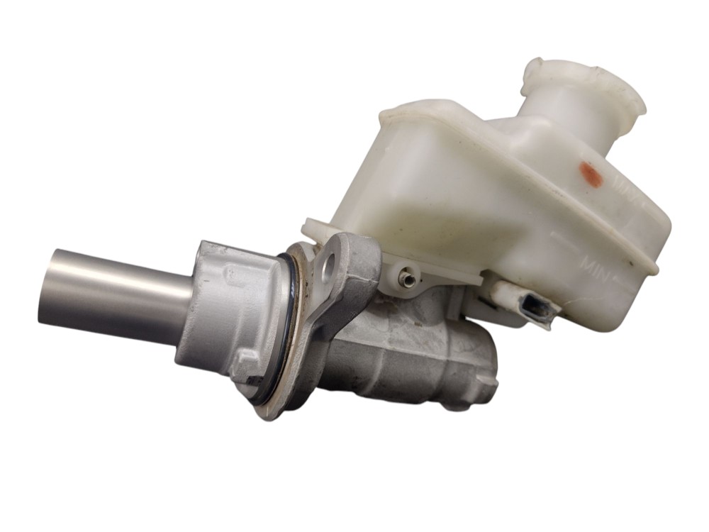 Cilindro mestre new Triton automática 2.4 diesel 2022 7
