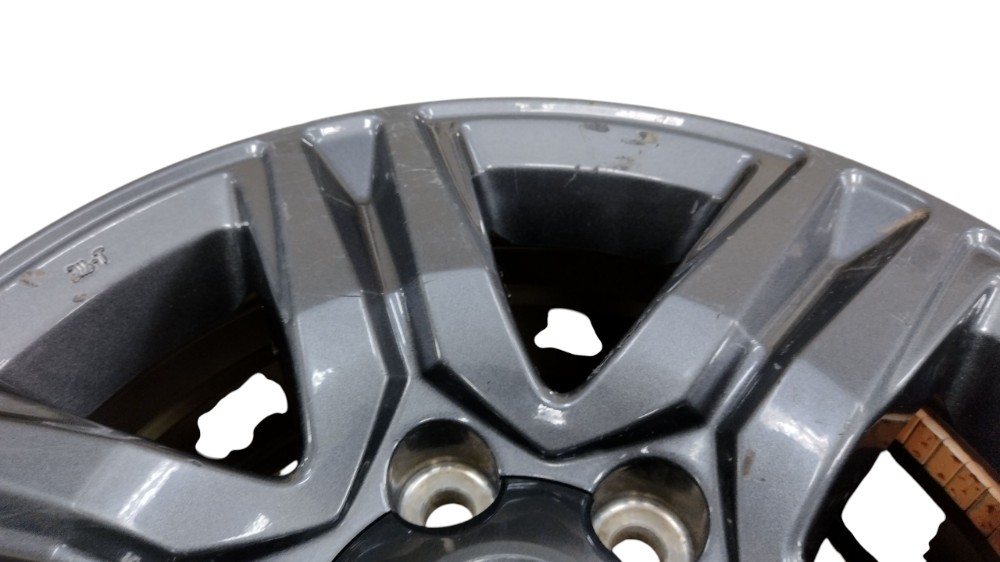 Roda Aro 17 Hilux 2022 9