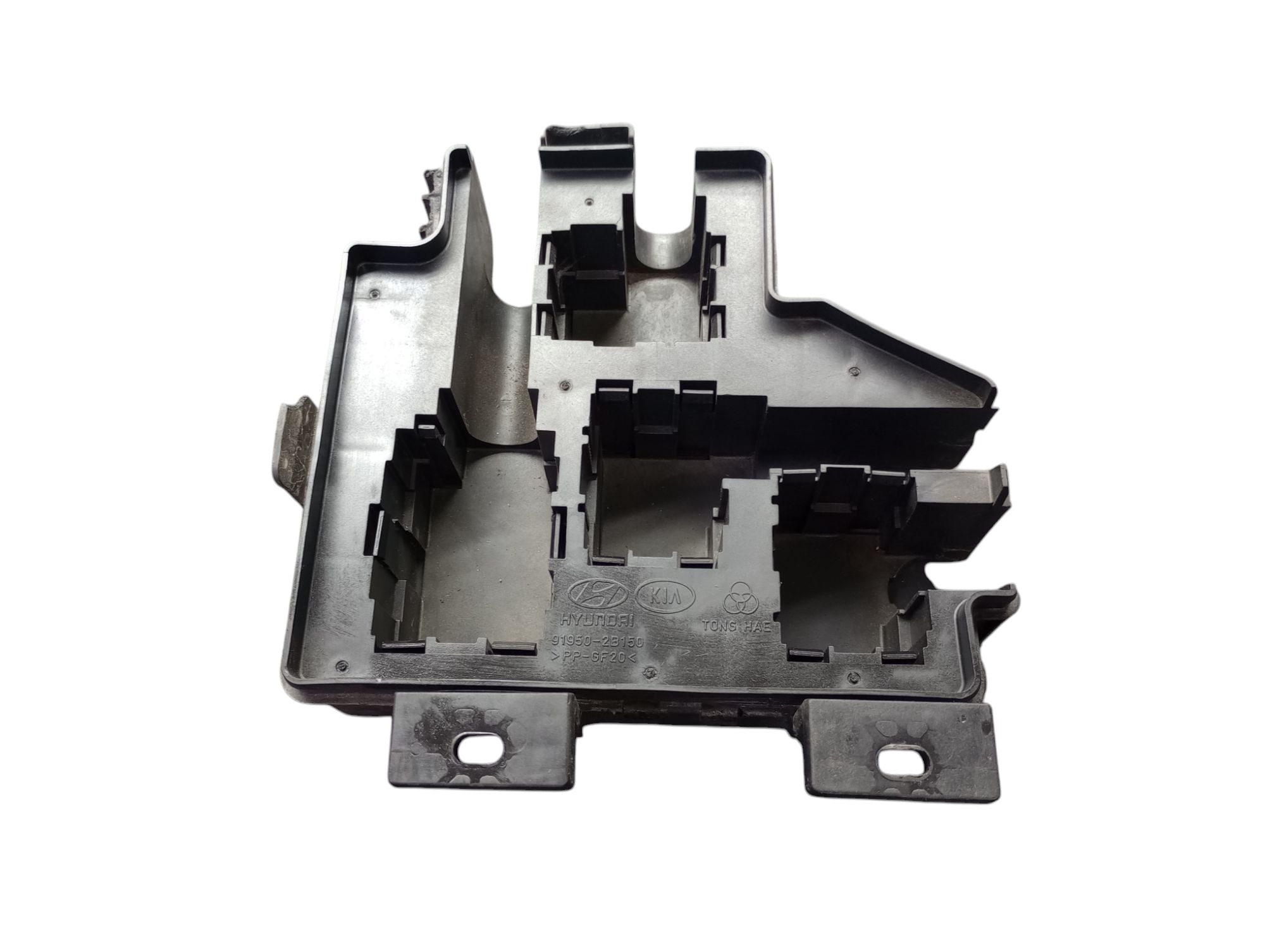 Suporte Inferior Caixa De Fusível Santa Fé 3.5 V6 2013 2