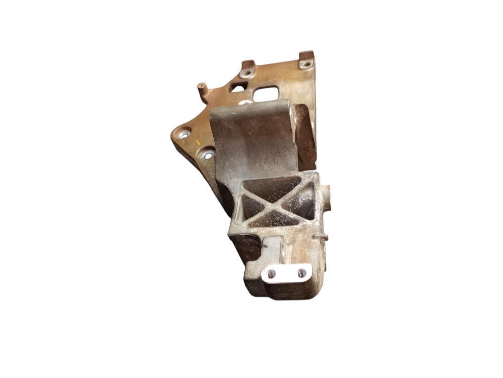 Suporte Compressor Nissan Frontier 2.5 2014