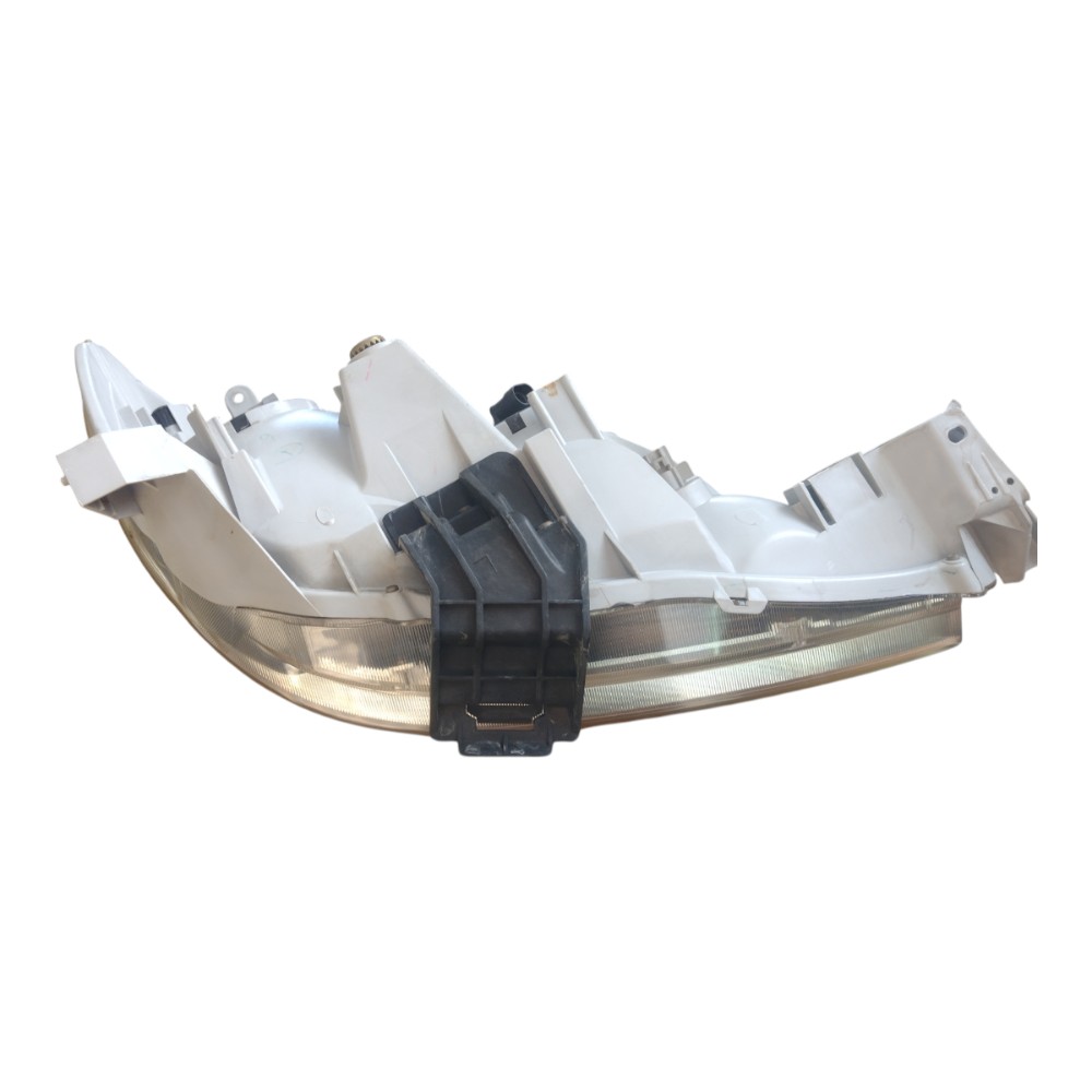 Farol D.e Hilux Sw4 2009 Fazer Polimento  Esquerdo/motorista Esquerdo/motorista 5