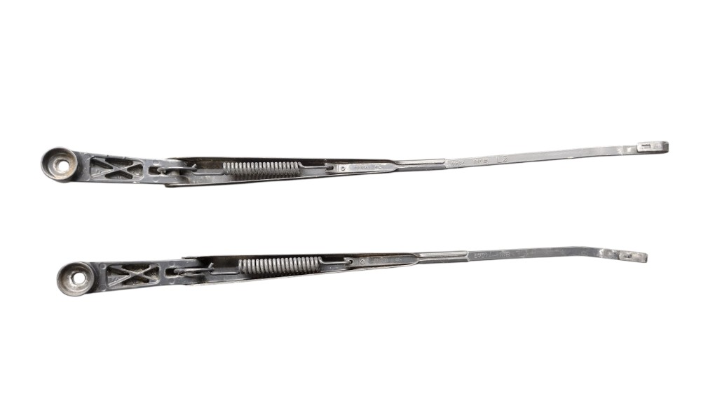 Par Braço Limpador Para Brisa Hilux 2013 4