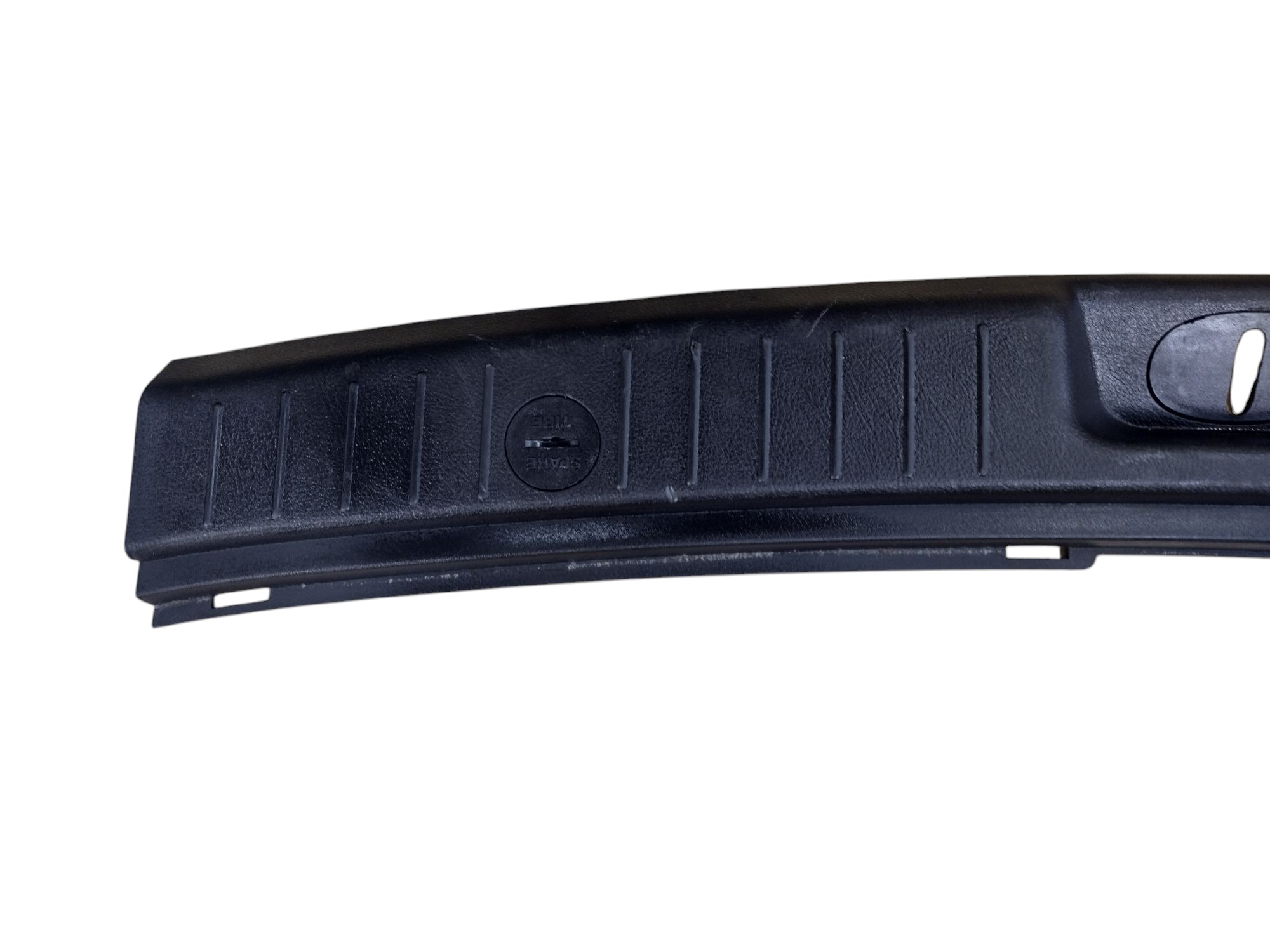 Soleira Porta Malas Hyundai Santa Fe 2013 85770-2b000 01 3
