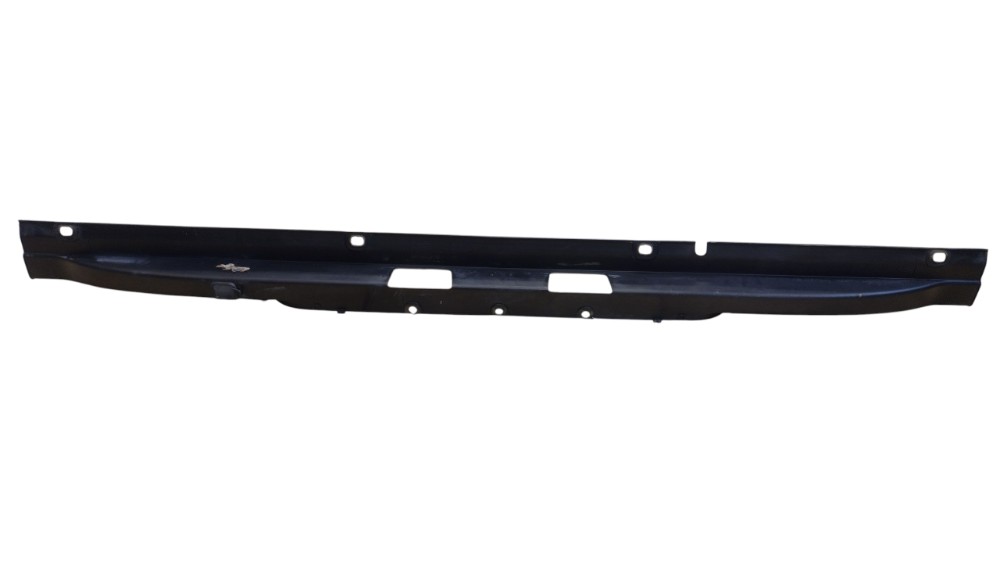 Pisante Para Choque Traseiro Amarok 2013 5