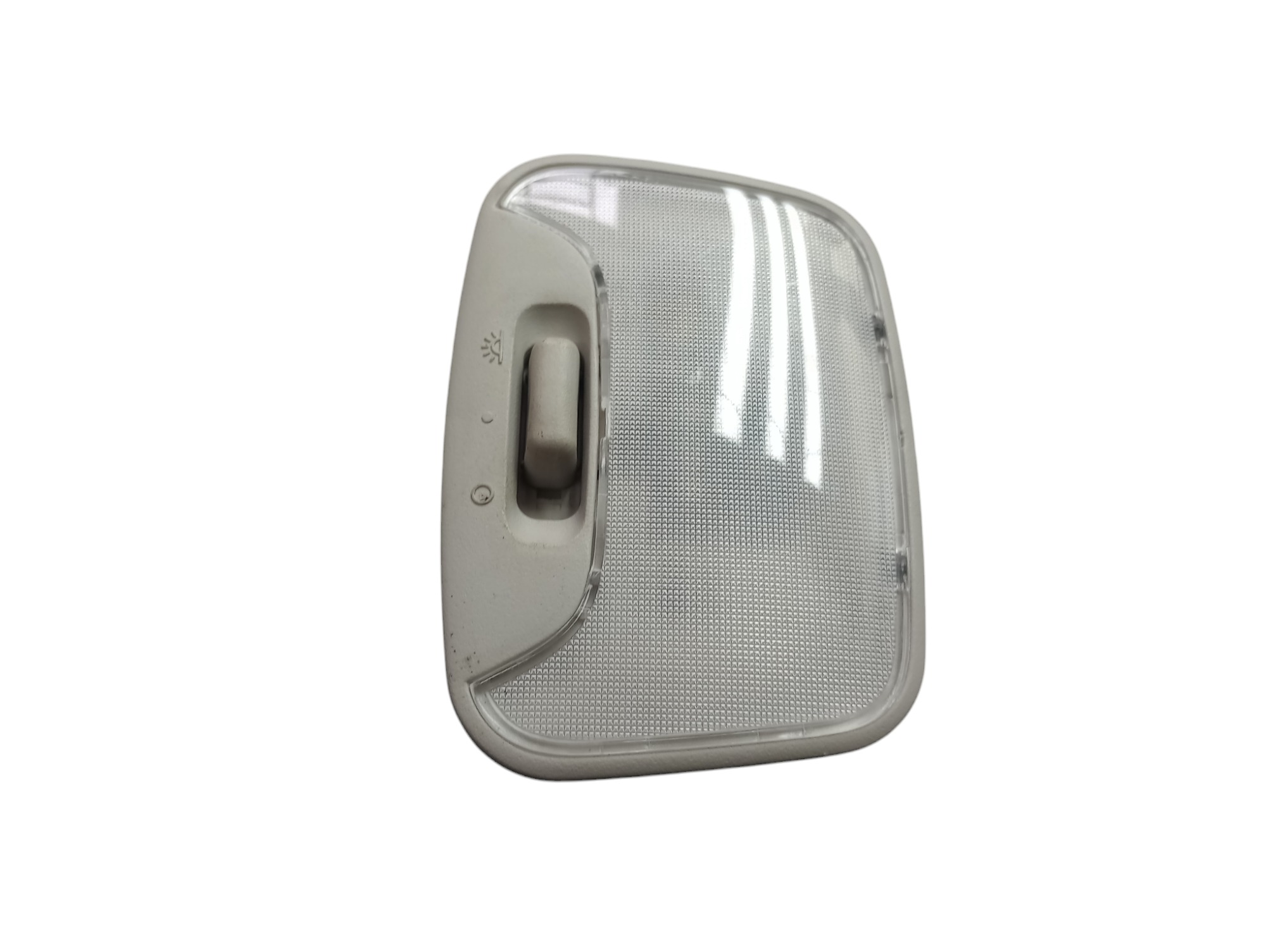 Luz De Teto Central New Triton 2022 8401a135zz 4