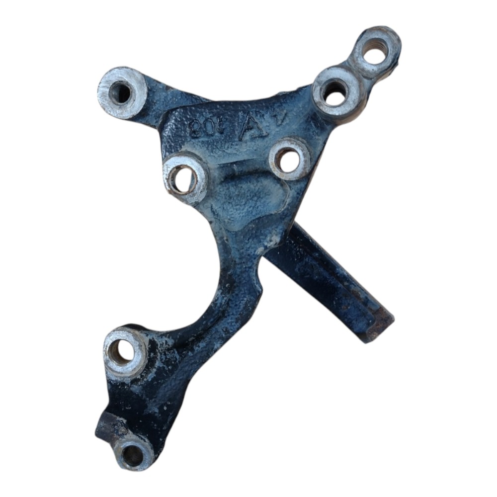 Suporte Bomba Hidráulica Hilux 2020