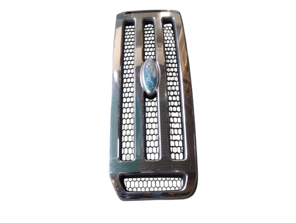 Grade Frontal Ford F250 2007 Com Detalhe 5