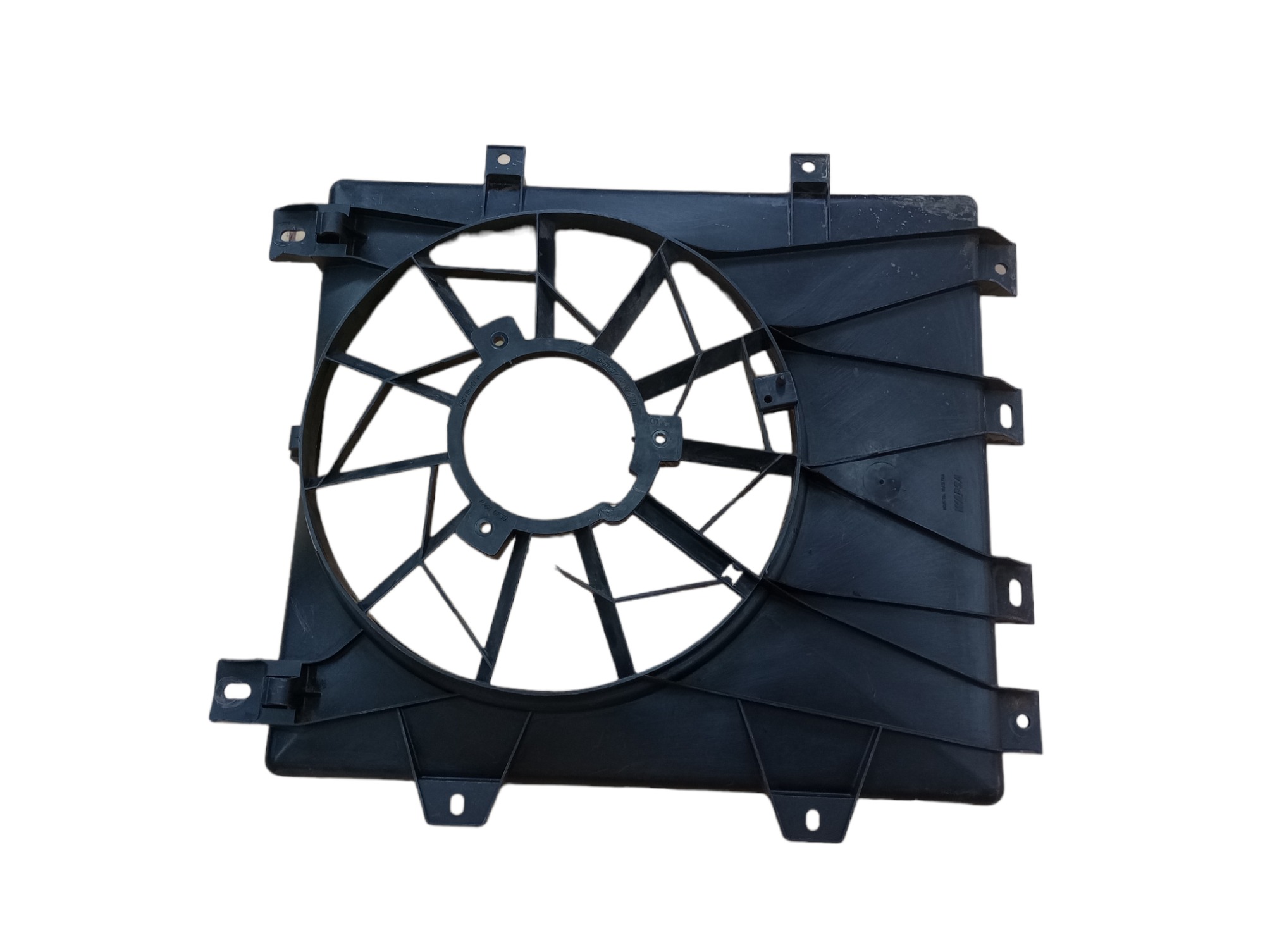 Defletor Radiador Lado Direito Chevrolet Silverado 2001 4