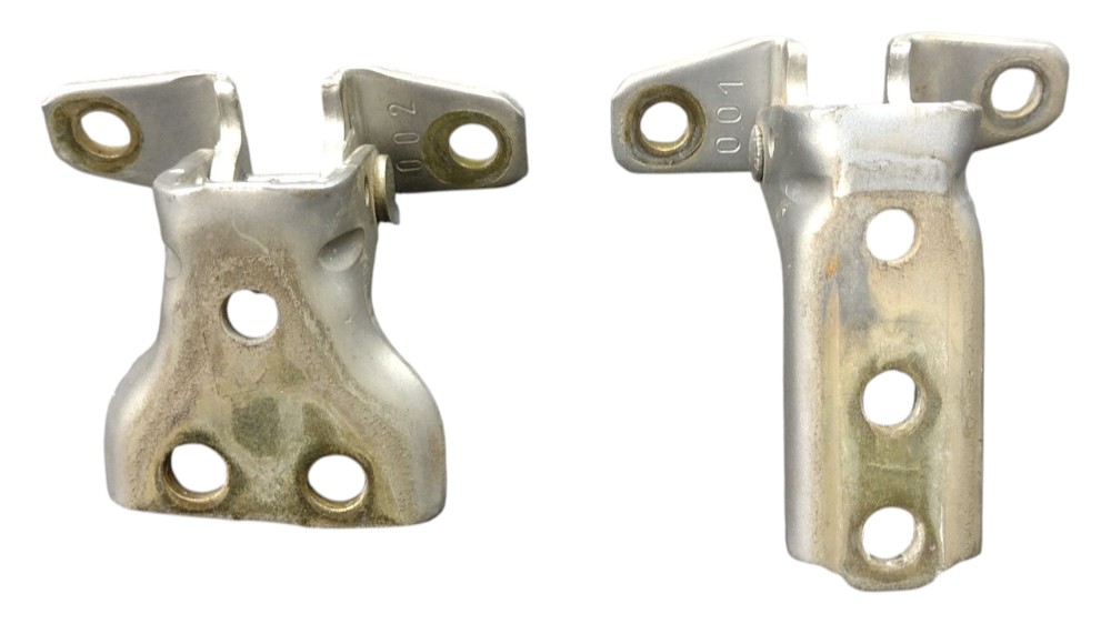 Par dobradiça porta T.D Pajero TR4 2010