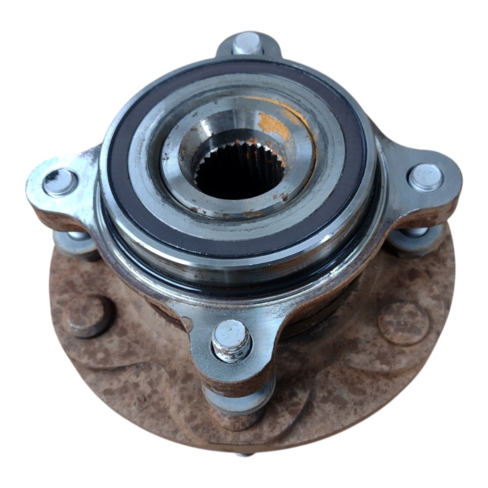 Cubo roda dianteira Hilux 2009 2