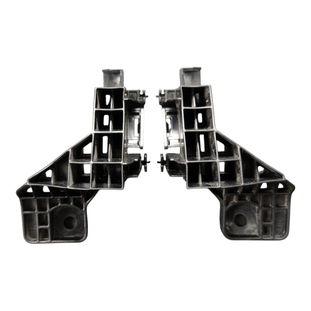 Par suporte para choque traseiro Corolla Cross 2025