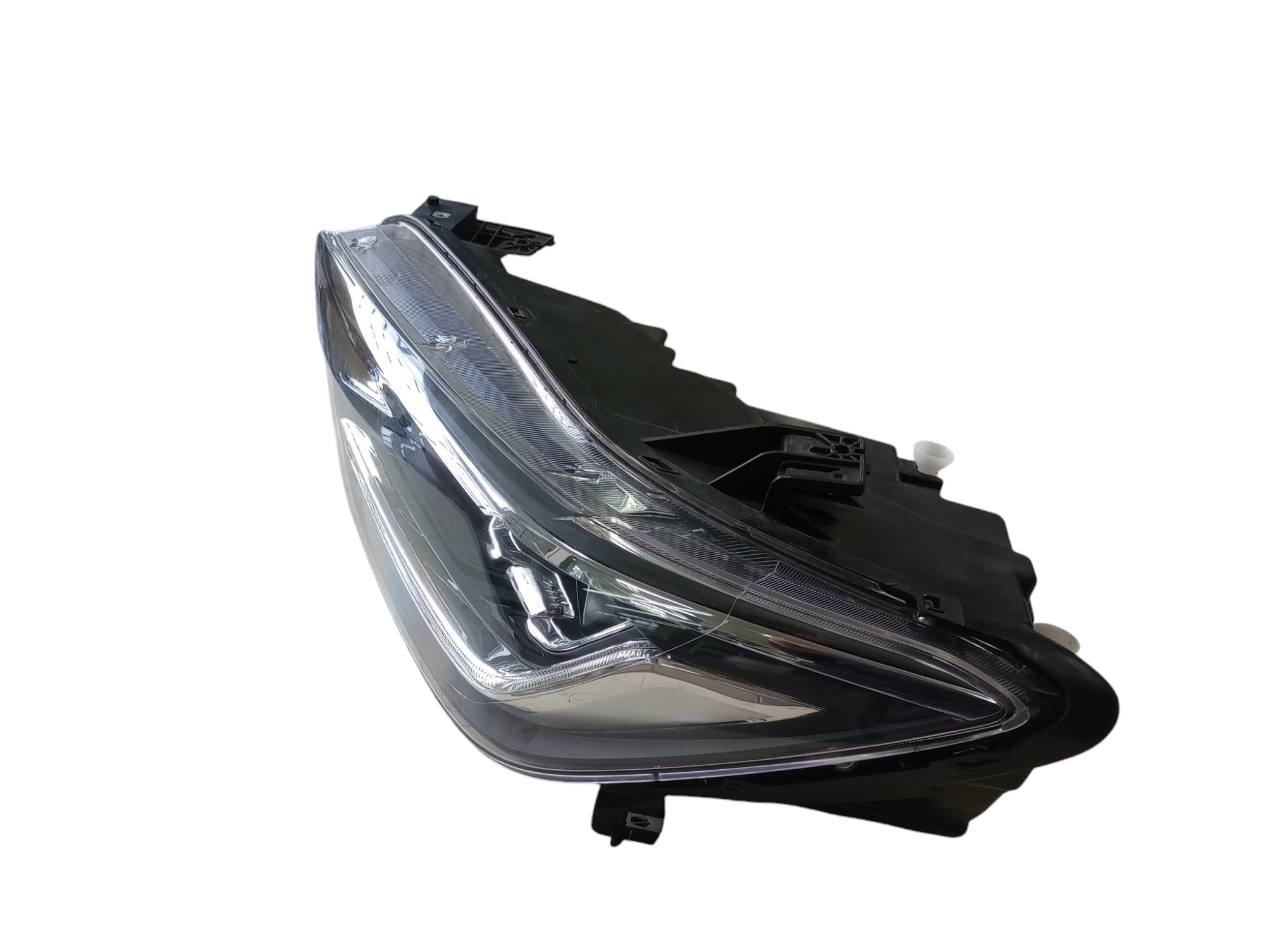 Farol Lado Esquerdo Gm Tracker 2024 3