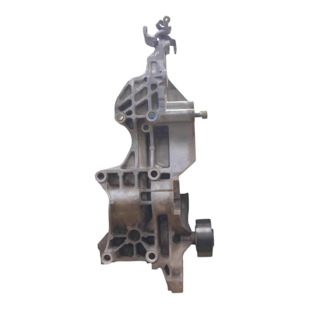 Suporte Alternador Bomba Injetora Amarok 2013 5