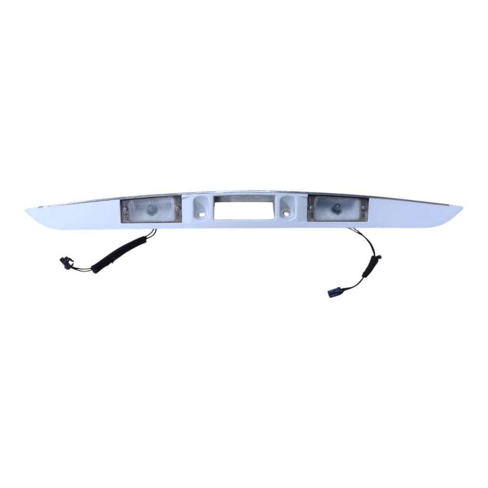 Moldura Luz Placa Traseira Kua Sorento 2009 Com Detalhe 5