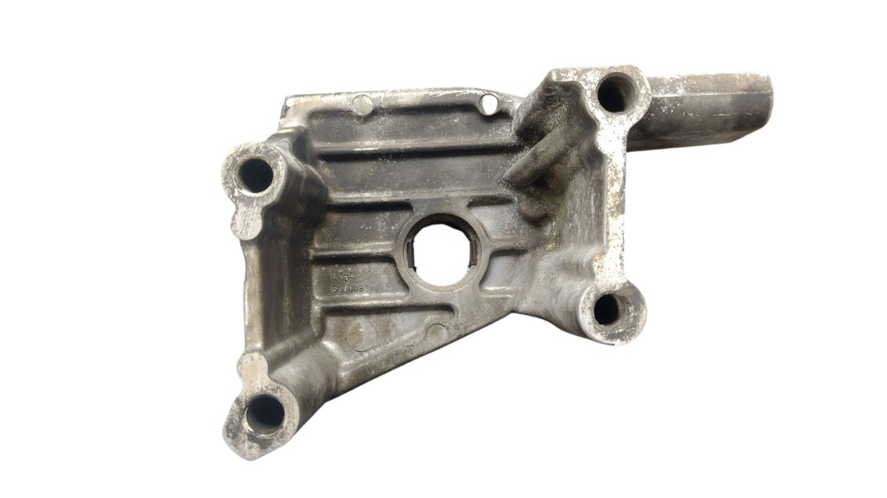 Suporte alternador Pajero TR4 2006