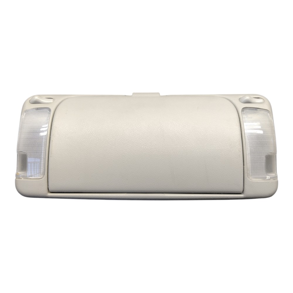 Lanterna Teto Porta Óculos Hilux 2019 5