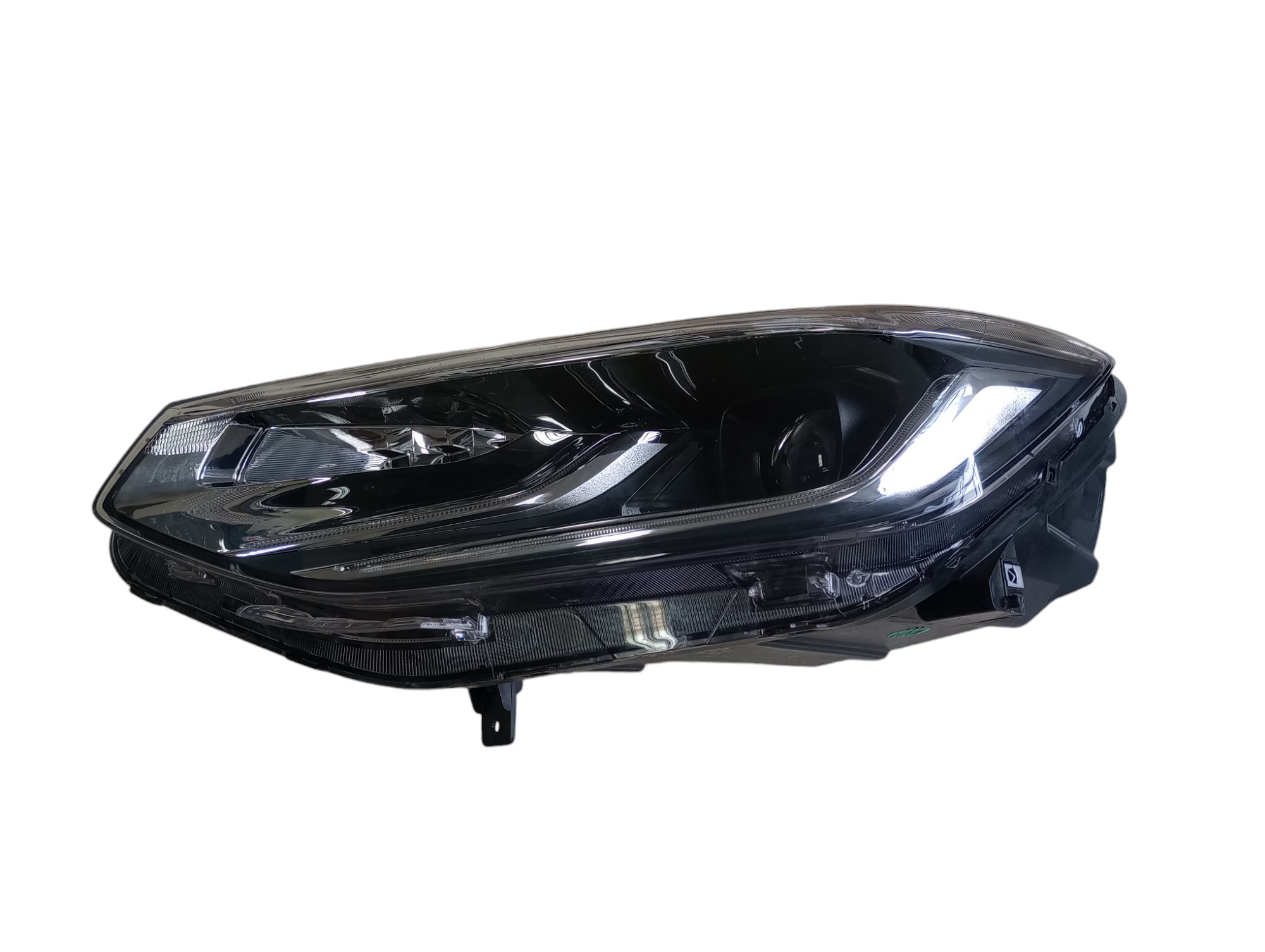 Farol Lado Esquerdo Gm Tracker 2024 2