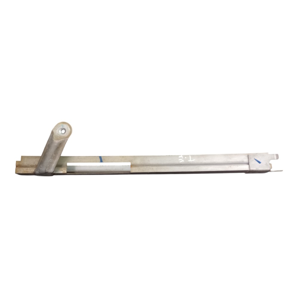 Guia Canaleta Vidro Porta T.e Nissan Frontier 2014 1
