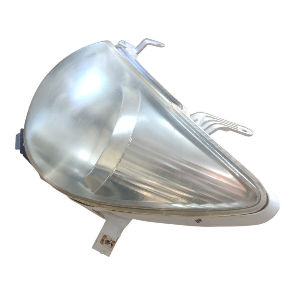 Farol D.e Hilux Sw4 2009 Fazer Polimento  Esquerdo/motorista Esquerdo/motorista 3