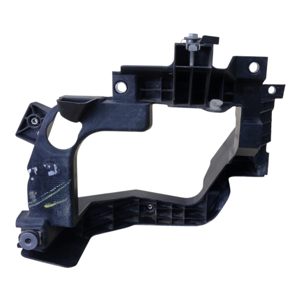 Suporte Farol Esquerdo Fiat Toro 2020 5