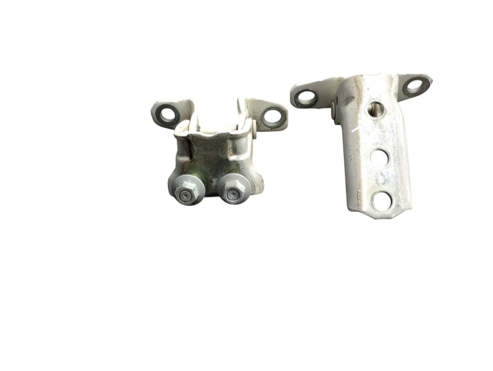 Dobradiça Porta T.d Pajero Dakar 2013