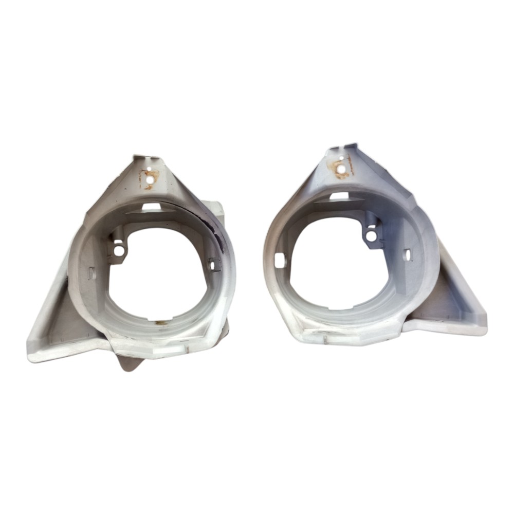 Par suporte farol de milha Hilux sw4 2008
