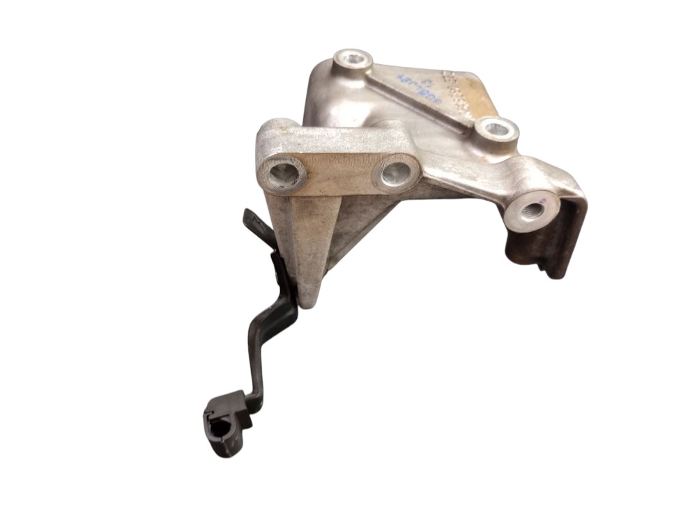 Suporte Compressor De Ar Hilux 3.0 2007 3