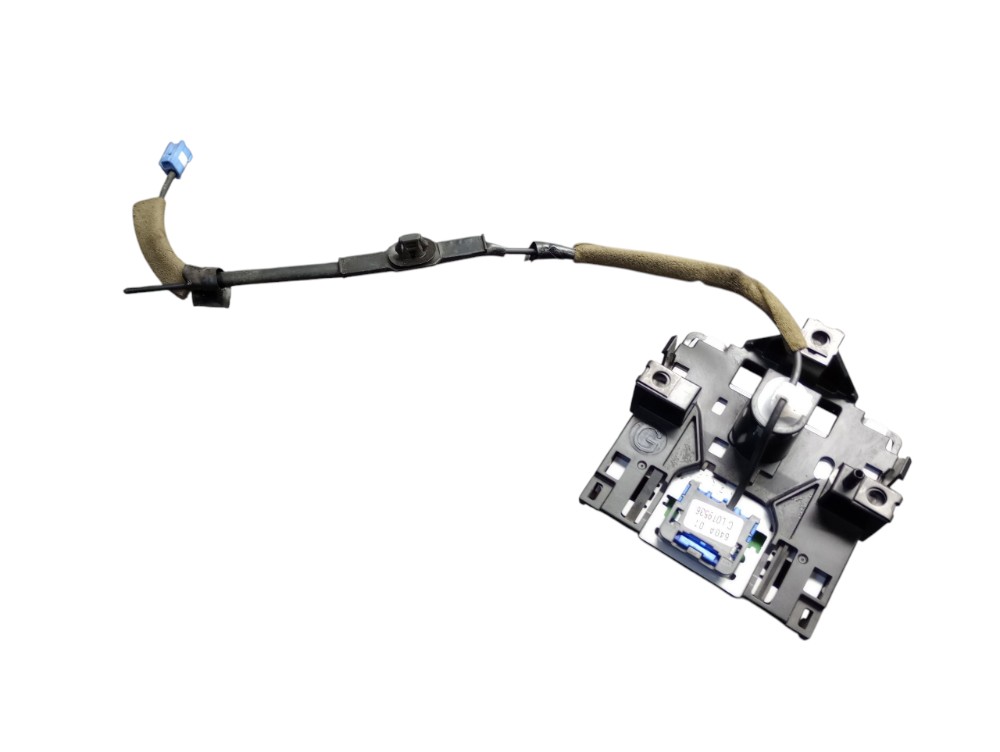 Antena Gps Toyota Hilux 2.8 2019 2