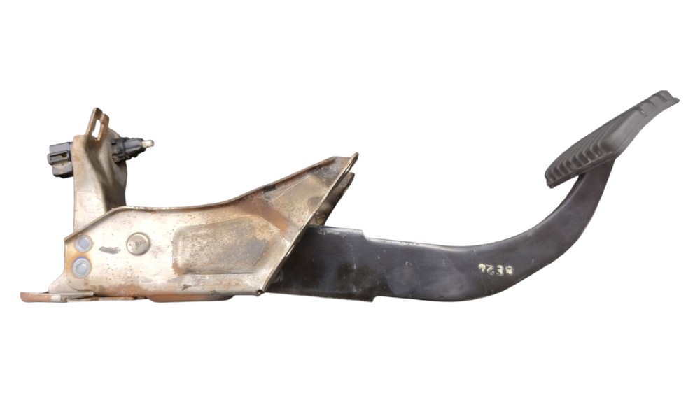 Pedal freio Pajero TR4 2011 6