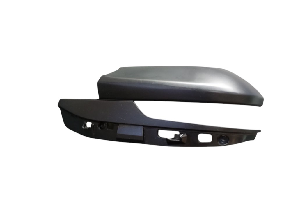 Capa Externa Inferior Retrovisor L.d Corolla Cross 2024 2