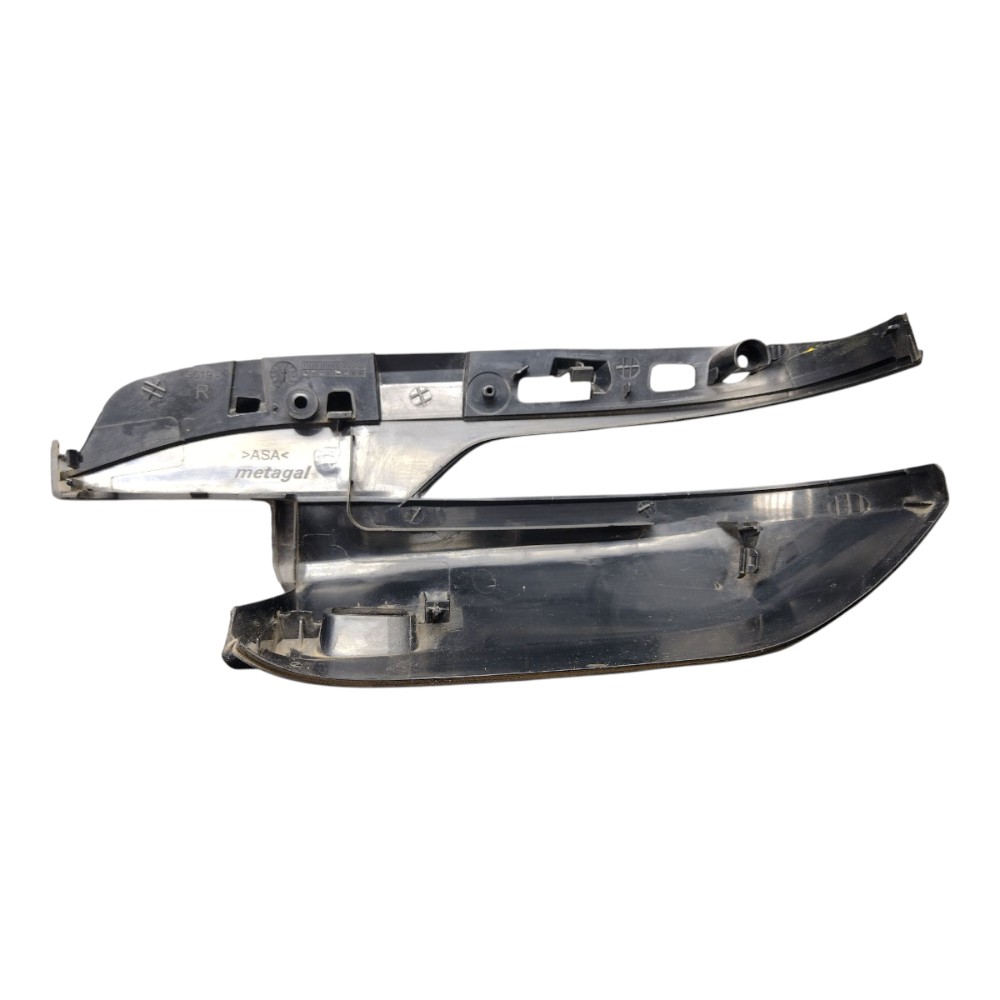 Capa Inferior Retrovisor L.d Hilux Sw4 Srx 2020 6