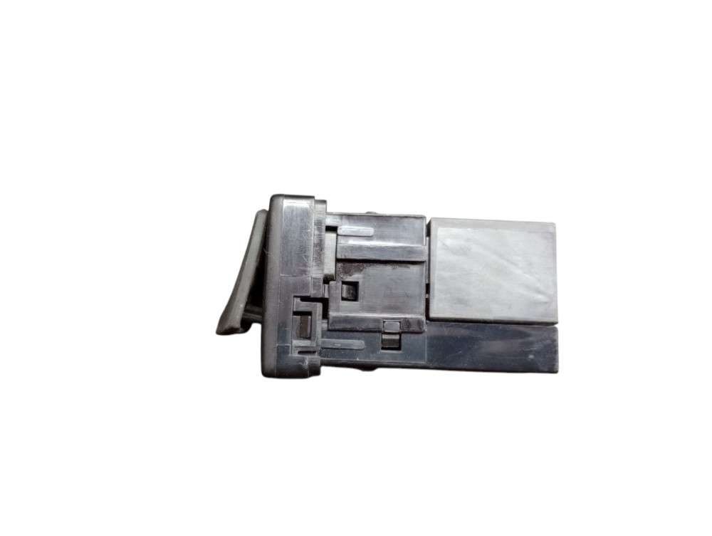 Tomada Usb Hilux Sw4 2.8 2019 5