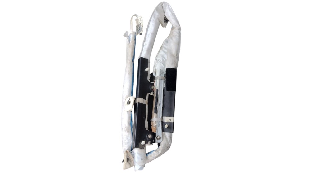 Cortina teto L.E Tracker 2020 6