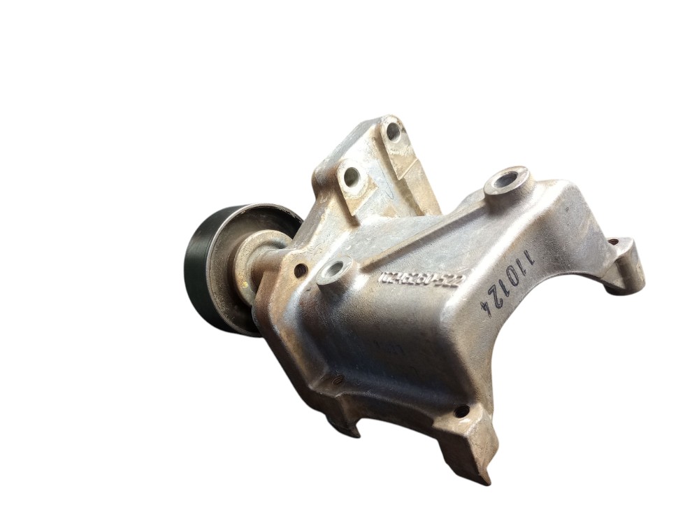 Suporte Compressor De Ar Toyota Hilux 3.0 2012 A 2015 2