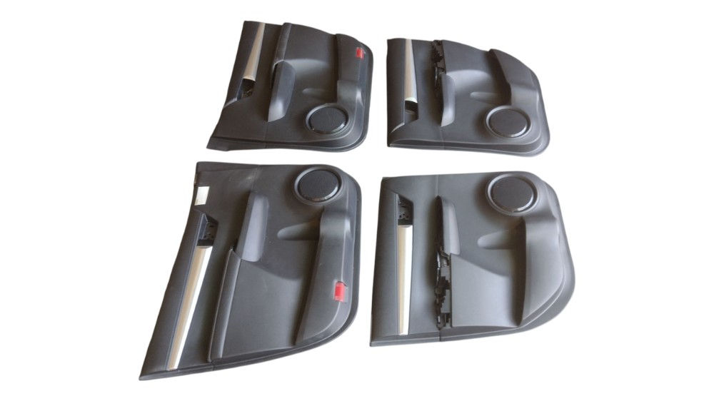 Jogo Forro De Porta Toyota Hilux 2017 2