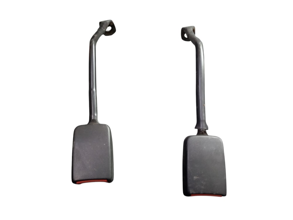 Engate cinto de segurança Ford f250 2011 3