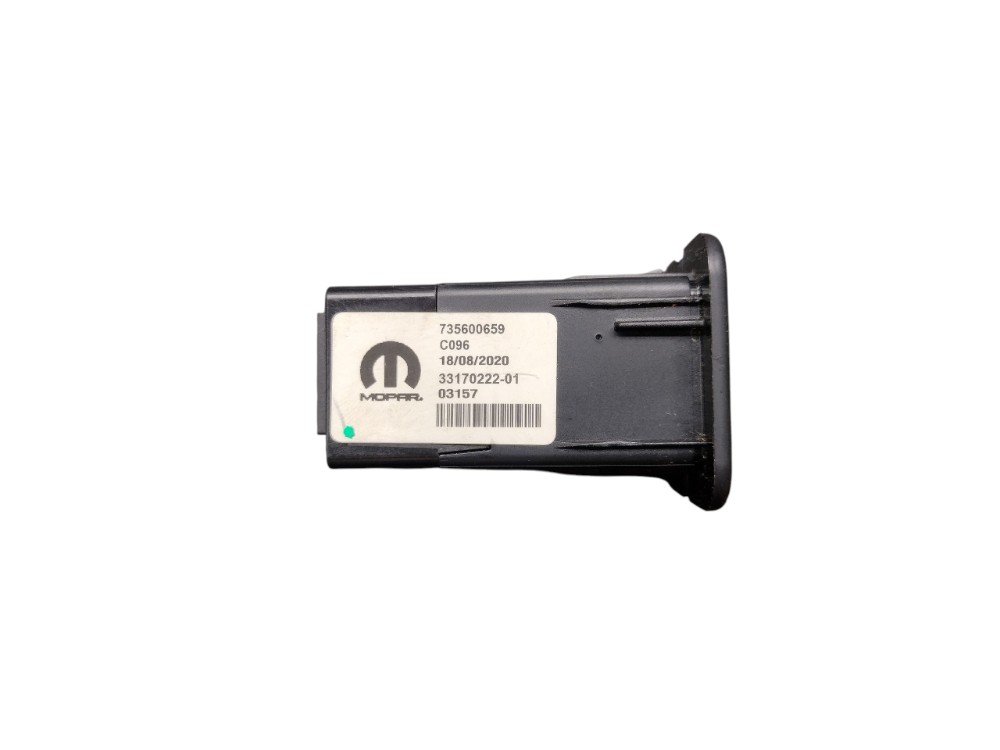 Entrada usb Jeep Compass 2020 4