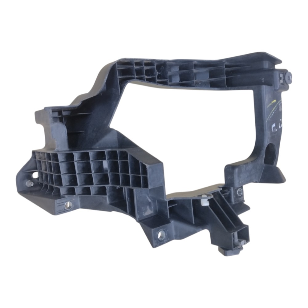 Suporte Farol Esquerdo Fiat Toro 2020 4