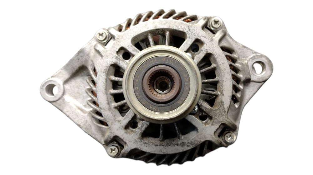 Alternador Outlander 2012 3
