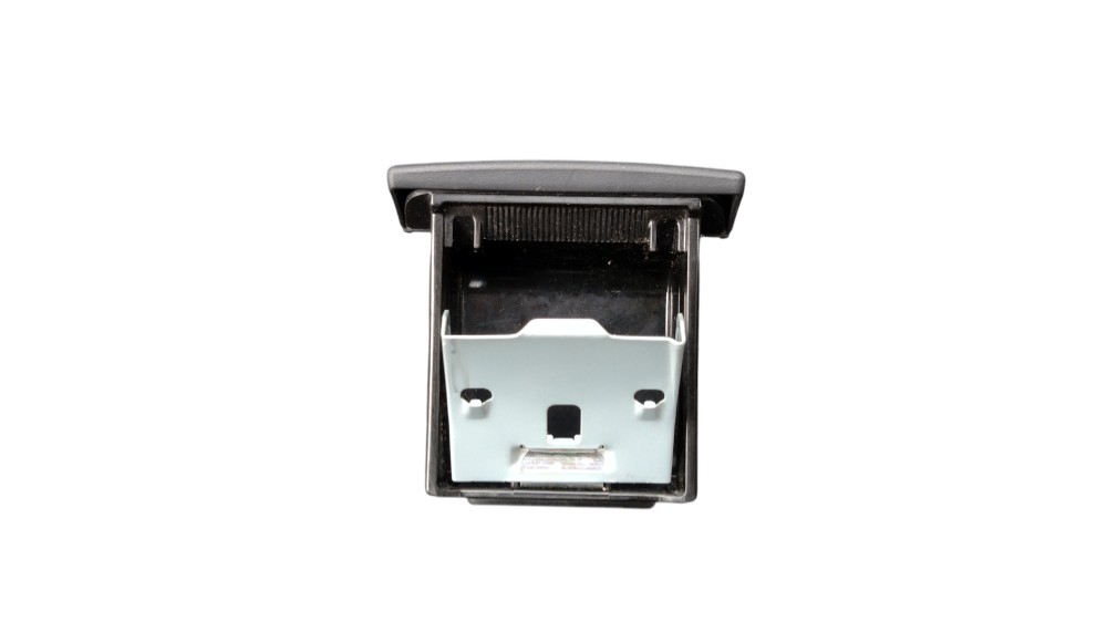 Cinzeiro Porta Objetos Hilux 2009 6